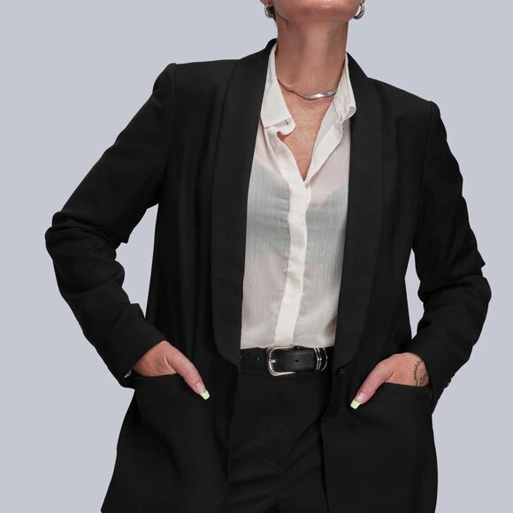 πβ¨ Wildfang Empower Tux Blazer β Tailored & Statement-Making Workwear β¨π - Picture 5 of 10